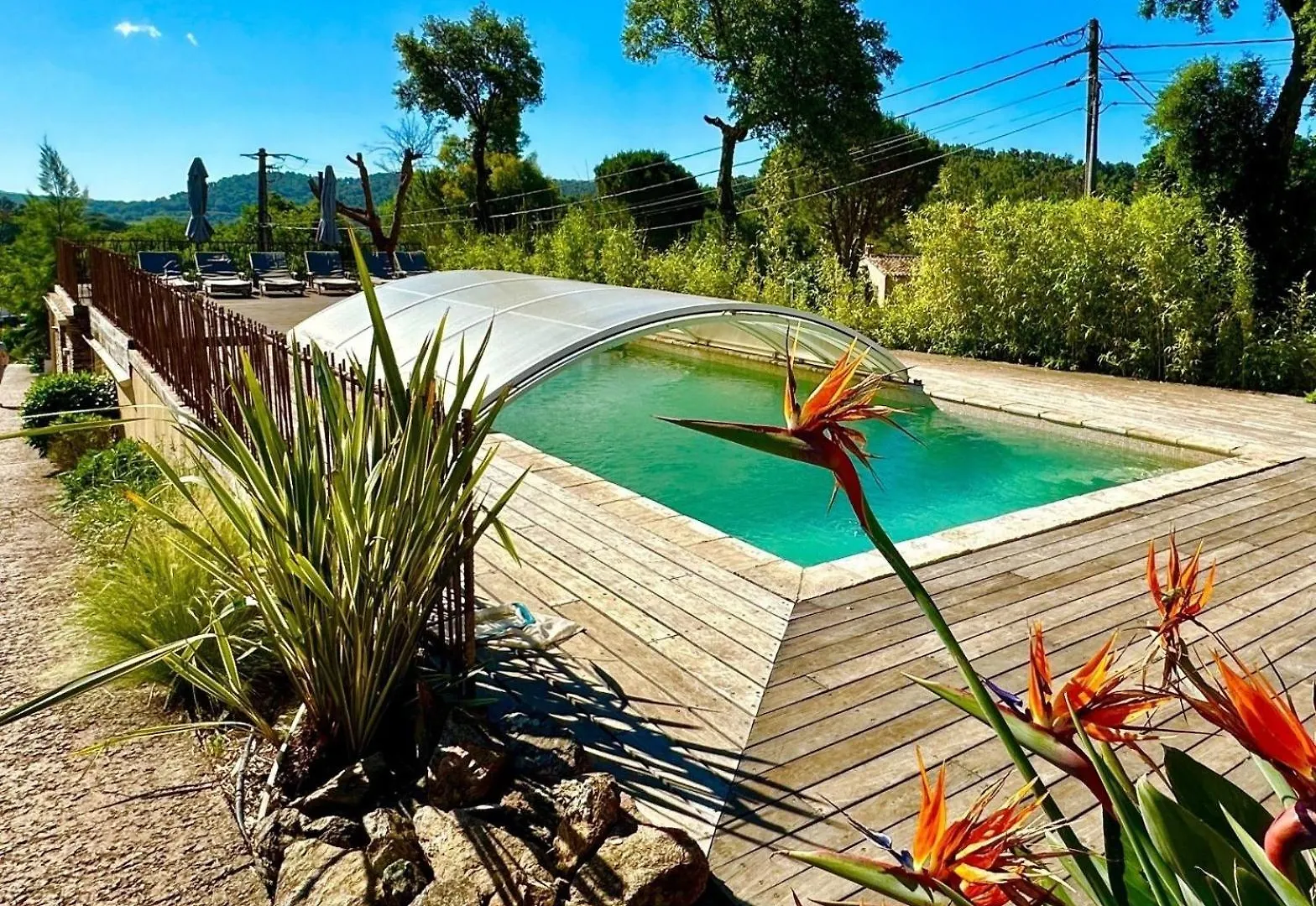 Logement 60 M2 Au Calme Piscine Et Flipper Grimaud Francia