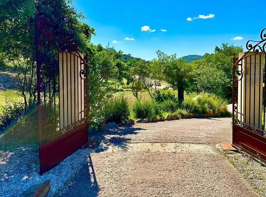 Logement 60 M2 Au Calme Piscine Et Flipper Grimaud Holiday home