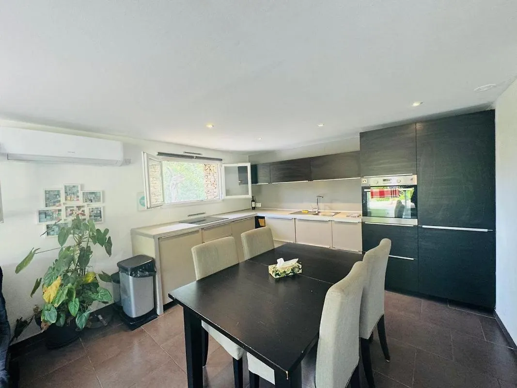 Holiday home Logement 60 M2 Au Calme Piscine Et Flipper Grimaud